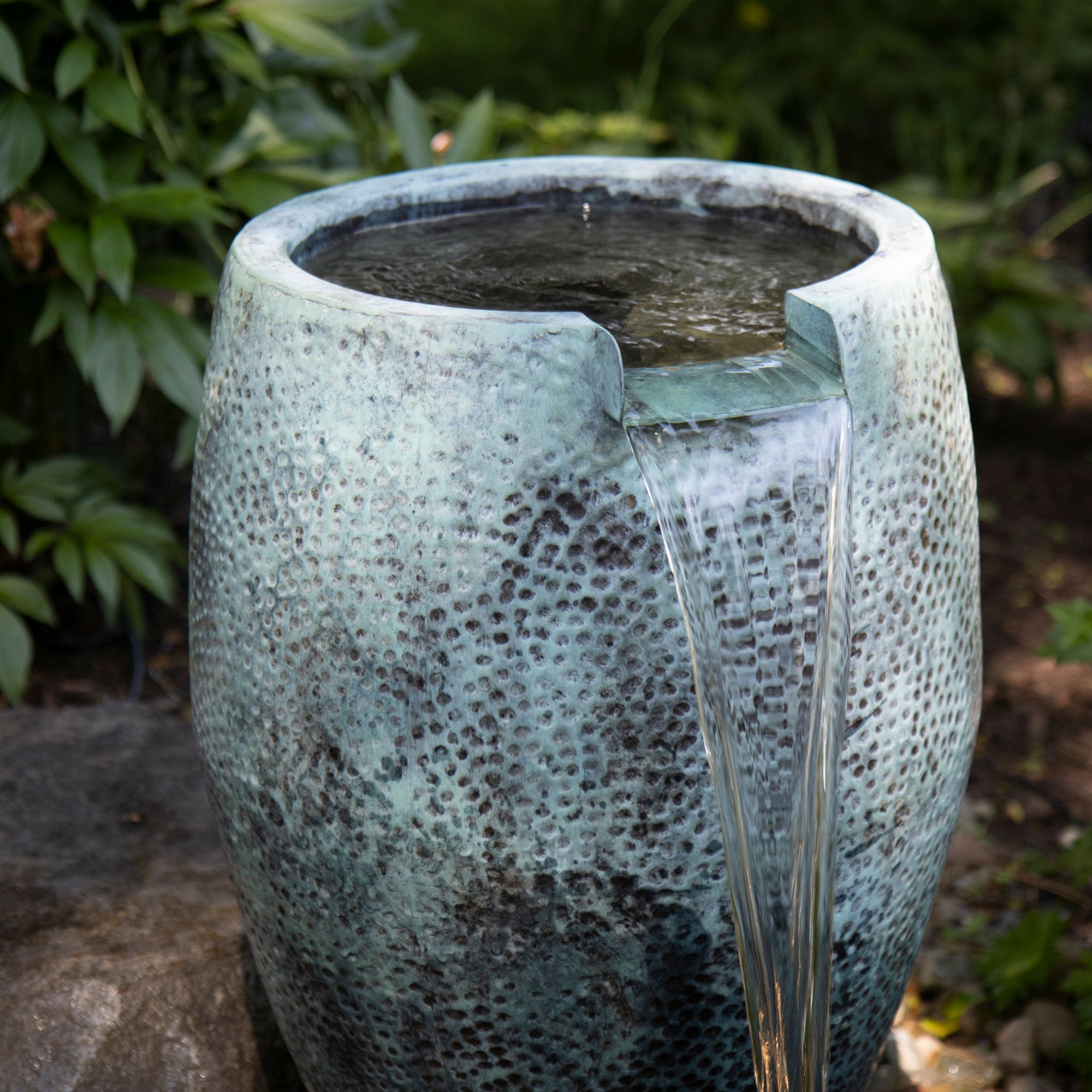 Atlantic Aura Vase w/Spillway
